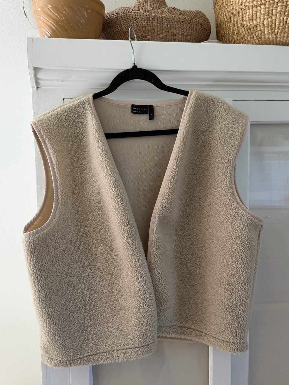 vest